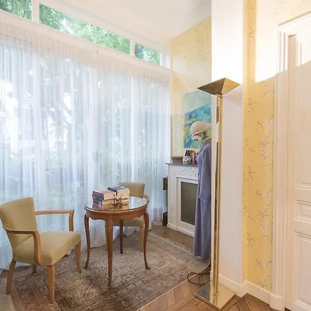 Veeve - Antique Charm By Arc De Triomphe Apartment
